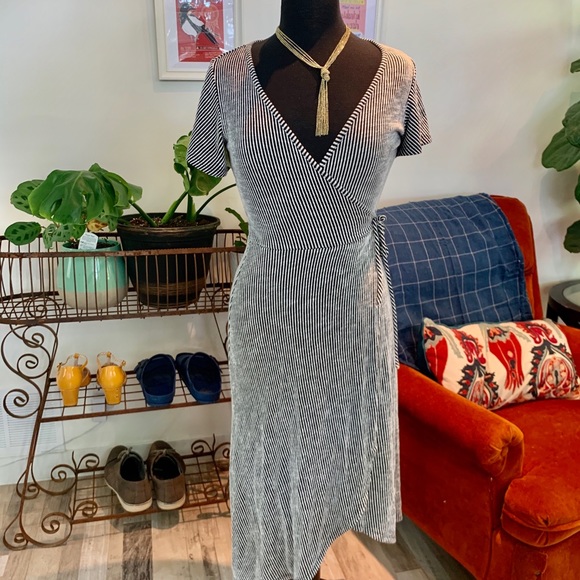 Caution To The Wind Dresses & Skirts - ♻️💐Caution to the Wind | Striped High-Low Dress